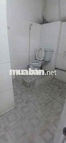 Cho thuê nhà MT đương Thích Quảng Đức, kinh doanh tự do