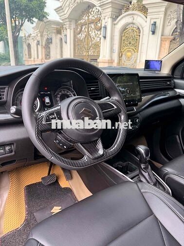 Suzuki XL7 Số tự động 7 chỗ màu Đen