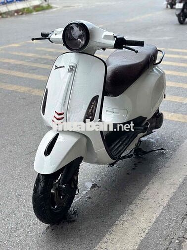 Piaggio Vespa Primavera 125 Trắng