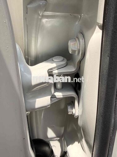 Toyota Hilux Trắng Số tự động Dầu