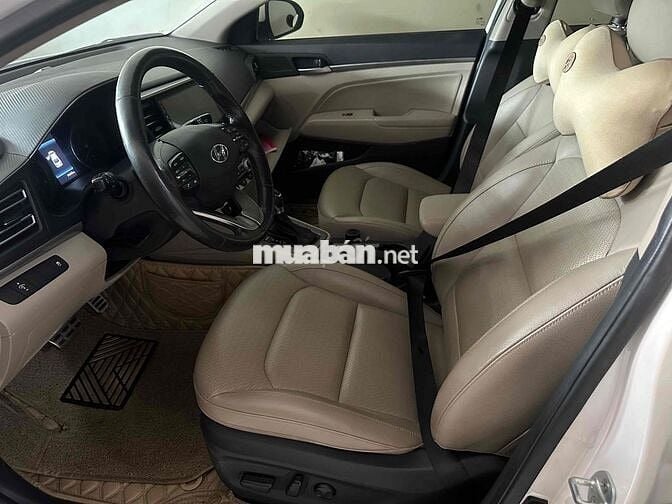 Hyundai Elantra 2019 Số tự động Trắng 64.443 km