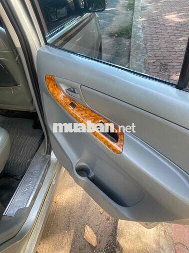 Toyota Innova 2008 Bản thiếu Bạc