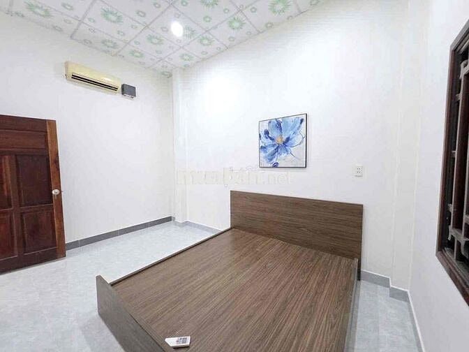 BÁN CĂN NHÀ LỘC LÁ TRUNG TÂM-CÓ GIÁ TỐT TRONG THÁNG 6