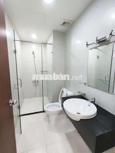 cho thuê căn hộ 2 pn GRAND Riverside , view bitexco giá tôt
