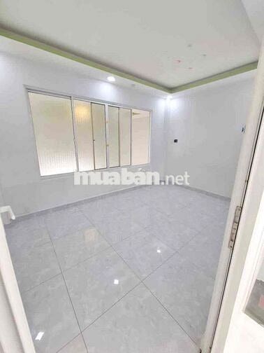 NHÀ LÊ VĂN QUỚI 4.5x14M, 2 TẦNG KIÊN CỐ, GIÁP TÂN PHÚ, NHỈNH 4 TỶ TL