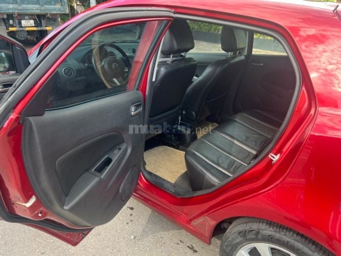  Cần bán Mazda 2s 2014 hatchback