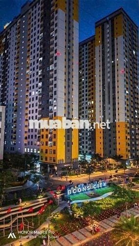 Cho thuê căn hộ làng đại học giá HỦY DIỆT