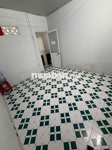 CHO THUÊ PHÒNG TRỌ TẦNG TRỆT QUẬN 10