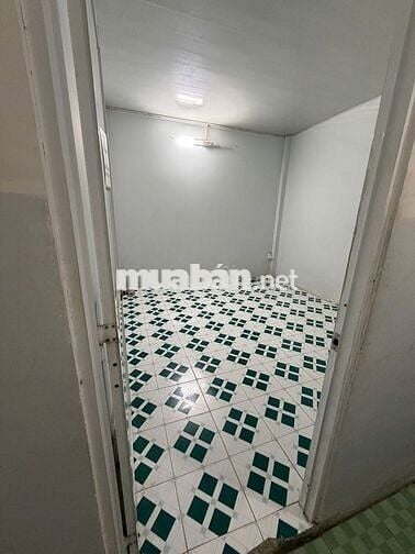 CHO THUÊ PHÒNG TRỌ TẦNG TRỆT QUẬN 10