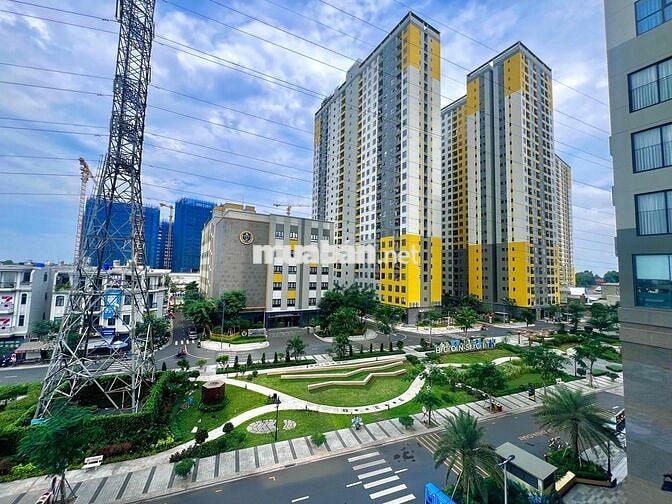 Căn hộ 2PM2WC HOT nhất Làng Đại Học !!