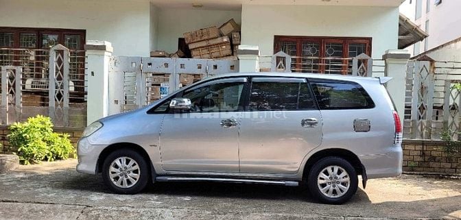 Innova 2011 xe gia đình chính chủ cần bán 