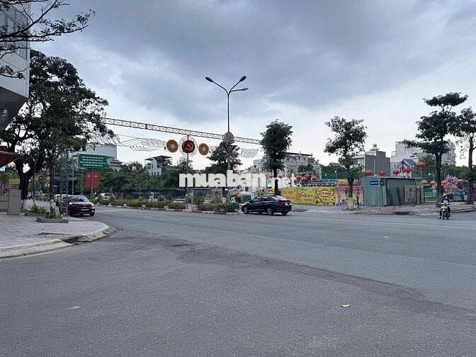 MẶT TIỀN KD ĐƯỜNG SỐ 9 TTHC DĨ AN GIÁ TỐT