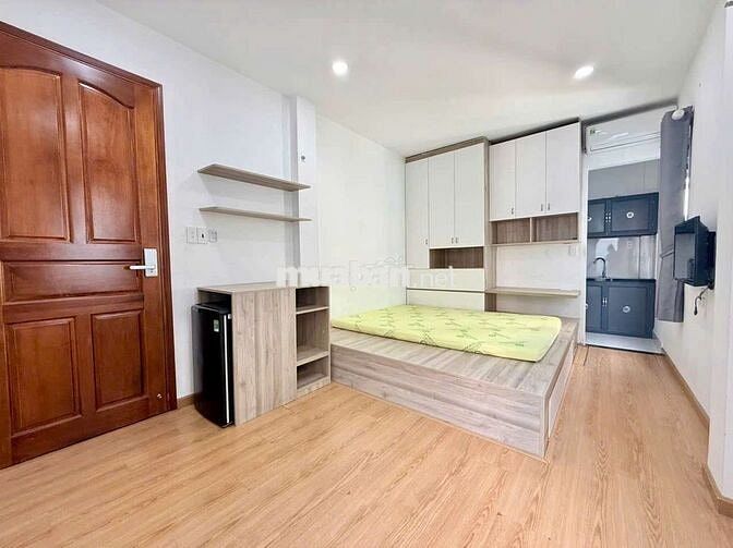 Cho thuê studio ban công, full nội thất ngay Quận 10