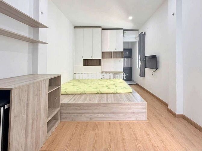 Cho thuê studio ban công, full nội thất ngay Quận 10