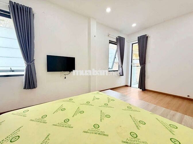Cho thuê studio ban công, full nội thất ngay Quận 10