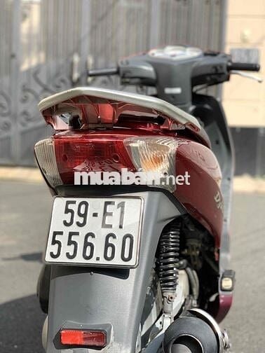 Dylan 150 nhập Ý 2005 chất zin ngay chủ kí