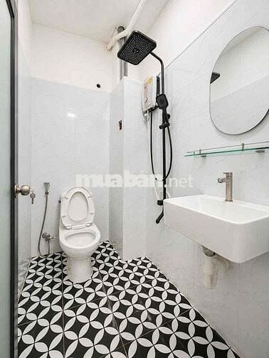 Cho thuê căn hộ 2 phòng ngủ ban công máy giặt riêng Đường 3/2 Q10
