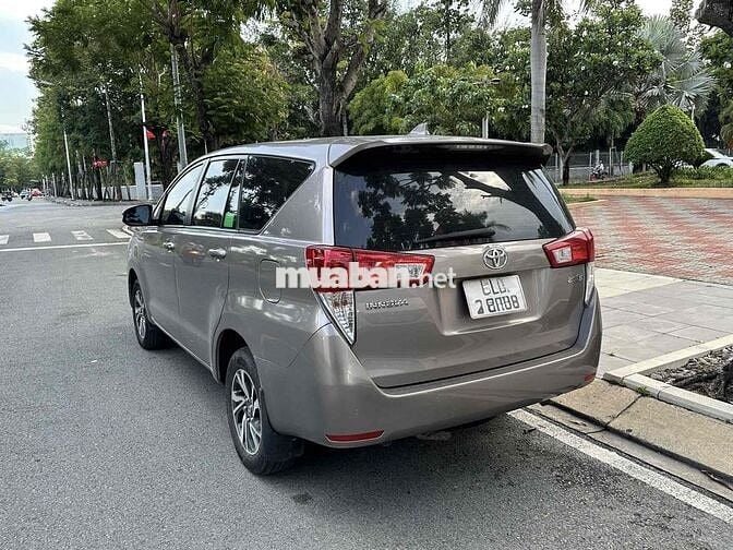 Toyota Innova E 2.0MT 2023 Xám Số sàn 1 chủ rất m
