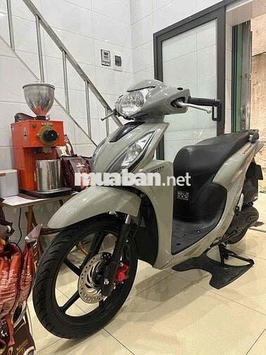 Honda Vision Thể thao Xám 8108 km