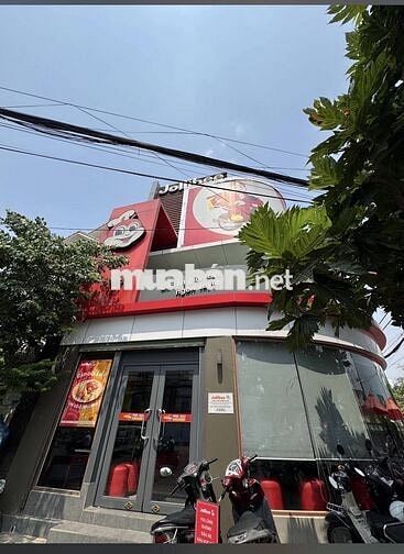 Tuyển dụng nhân viên Jollibee