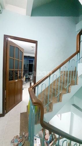 📢  NHÀ 4 TẦNG TRUNG TÂM Q1.HXH. 41M² - 3 X13,5M VUÔNG VỨC 8,7 TỶ.TL.