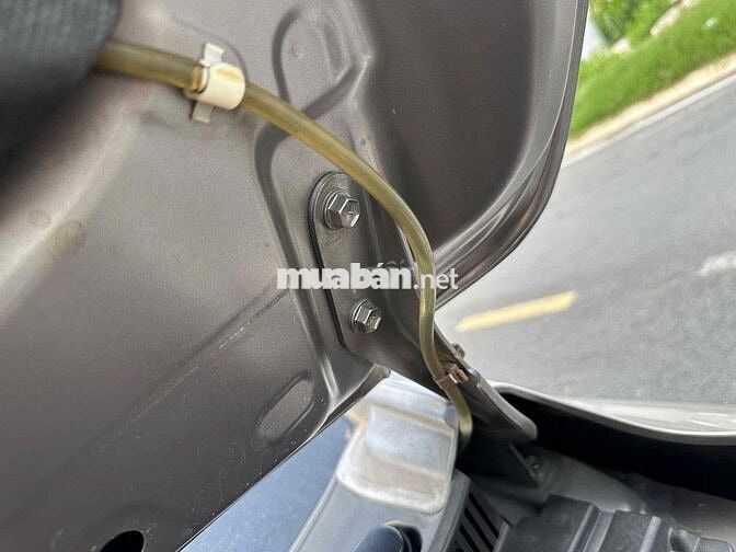 Toyota Innova E 2.0MT 2023 Xám Số sàn 1 chủ rất m