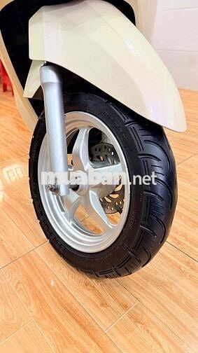 Honda Lead 125cc 2015 màu Kem