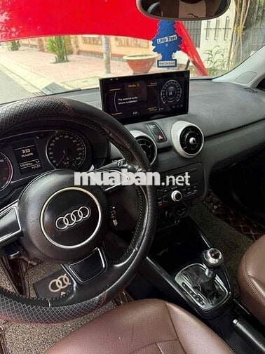 Audi A1 2010 xe nhập,  Số tự động ,Xăng, màu Đỏ