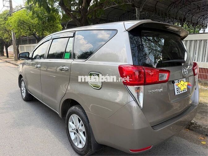 Bán Toyota INNOVA 2.0E 2018 xe nhà xài kỹ : 377tr