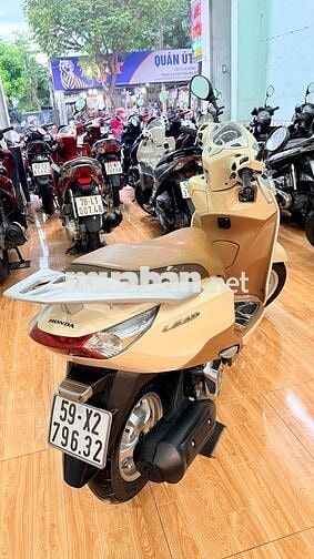 Honda Lead 125cc 2015 màu Kem