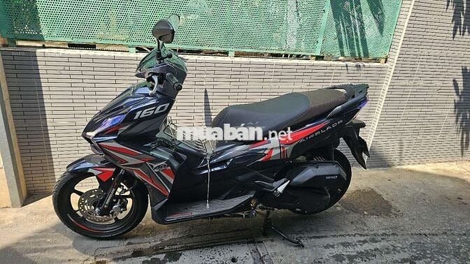Honda Air Blade 160 2022 Màu xanh:11561 km