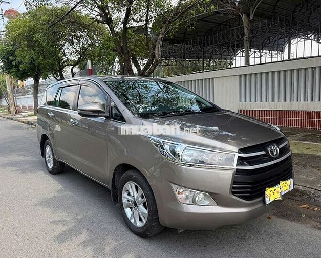 Bán Toyota INNOVA 2.0E 2018 xe nhà xài kỹ : 377tr