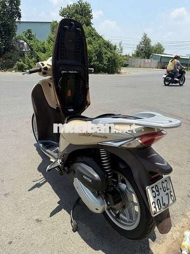 Honda SH Mode 2017 Kem 9 chủ kí