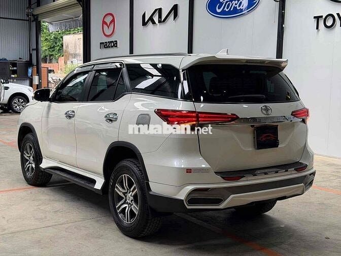 Toyota Fortuner 2018 AT máy dầu