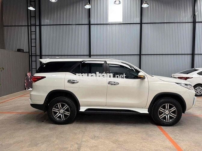 Toyota Fortuner 2018 AT máy dầu