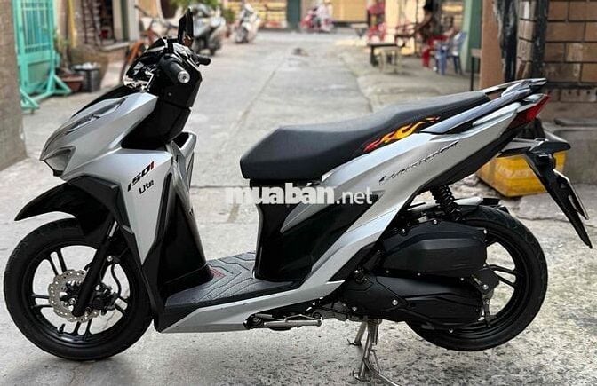 Honda Vario 150 Bạc
