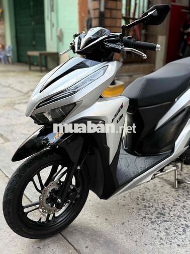Honda Vario 150 Bạc