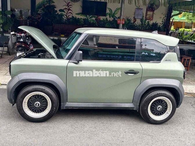 VinFast Pin Thuê 2025 Xanh bộ đội 14000km lên mâm
