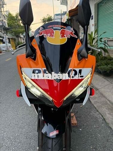 Honda CBR150r 2019