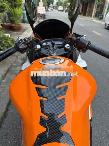 Honda CBR150r 2019
