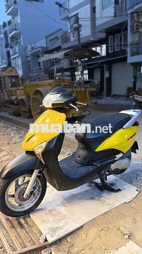 Honda Lead Fi Vàng Xăng