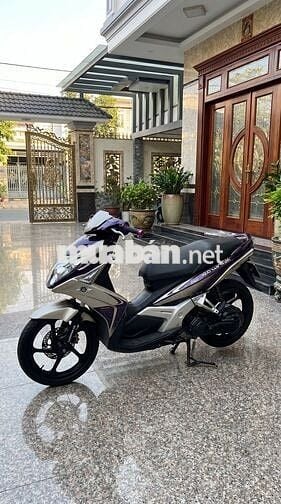 XE NOUVO 5 MÀU TÍM BẠC ĐỜI 2012 GIẤY TỜ ĐẦY ĐỦ