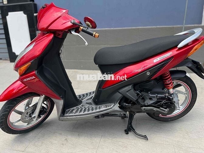 Honda Click 2024 màu Đỏ