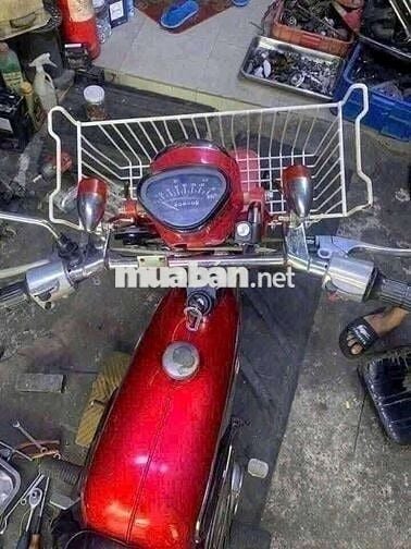 Honda Cub Cổ điển Đỏ