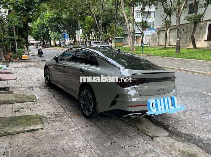 Kia K5 Xám Thể thao Hiện đại