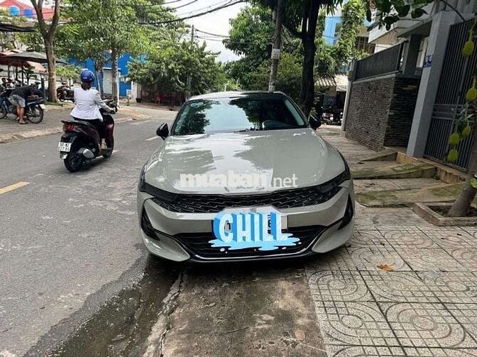 Kia K5 Xám Thể thao Hiện đại