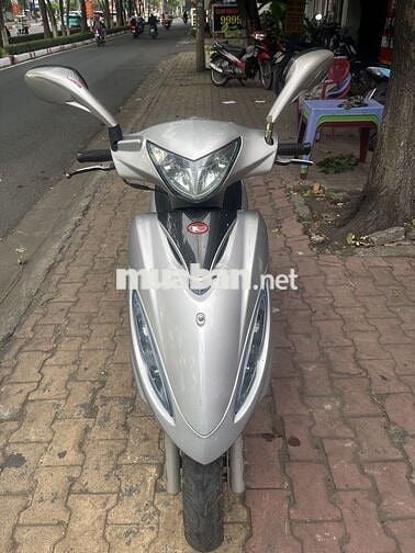 Xe tay ga Kymco 125cc Bạc