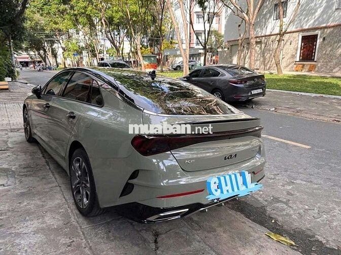 Kia K5 Xám Thể thao Hiện đại