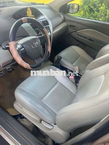 Toyota Vios 2013 Số sàn Nâu vàng