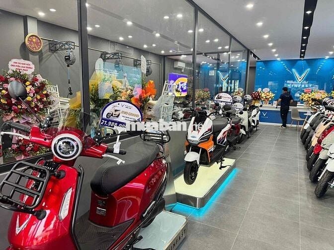 [***] 3 KỸ THUẬT VIÊN XE ĐIỆN HÀ NỘI